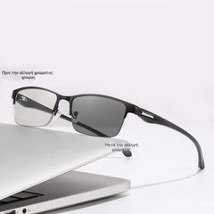 Czarny