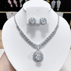 💎 ✨ Set colier și cercei din zirconiu cubic strălucitor: eleganță atemporală, un cadou perfect, ideal pentru nunți, petreceri sau ca accesoriu de lux de zi cu zi.💍